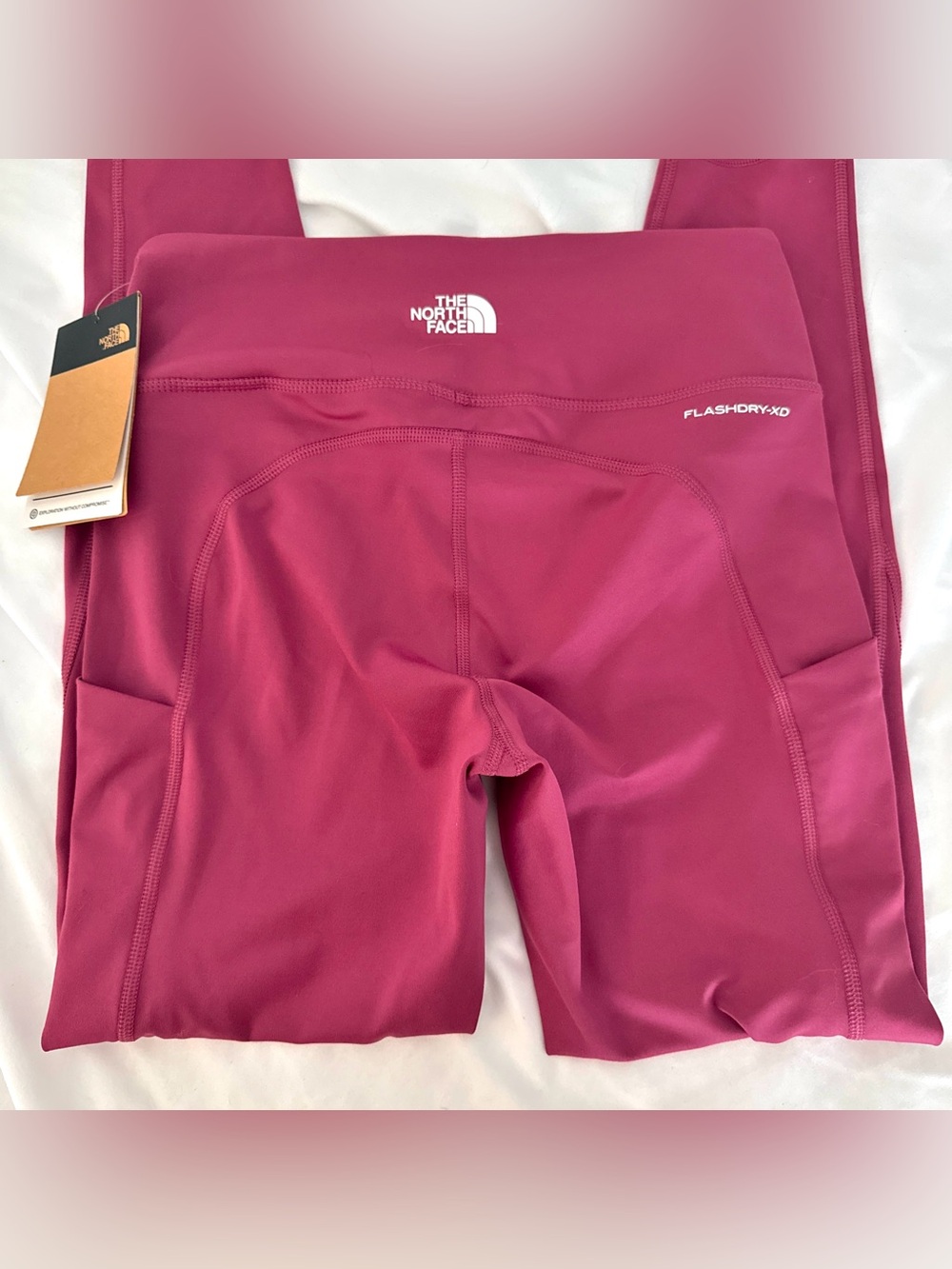 The North Face Women's Magenta High-Rise Leggings - Picture 3 of 4